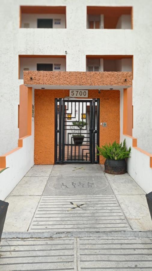 Confort Ejecutivo Suites Lindavista Guadalupe  Eksteriør billede