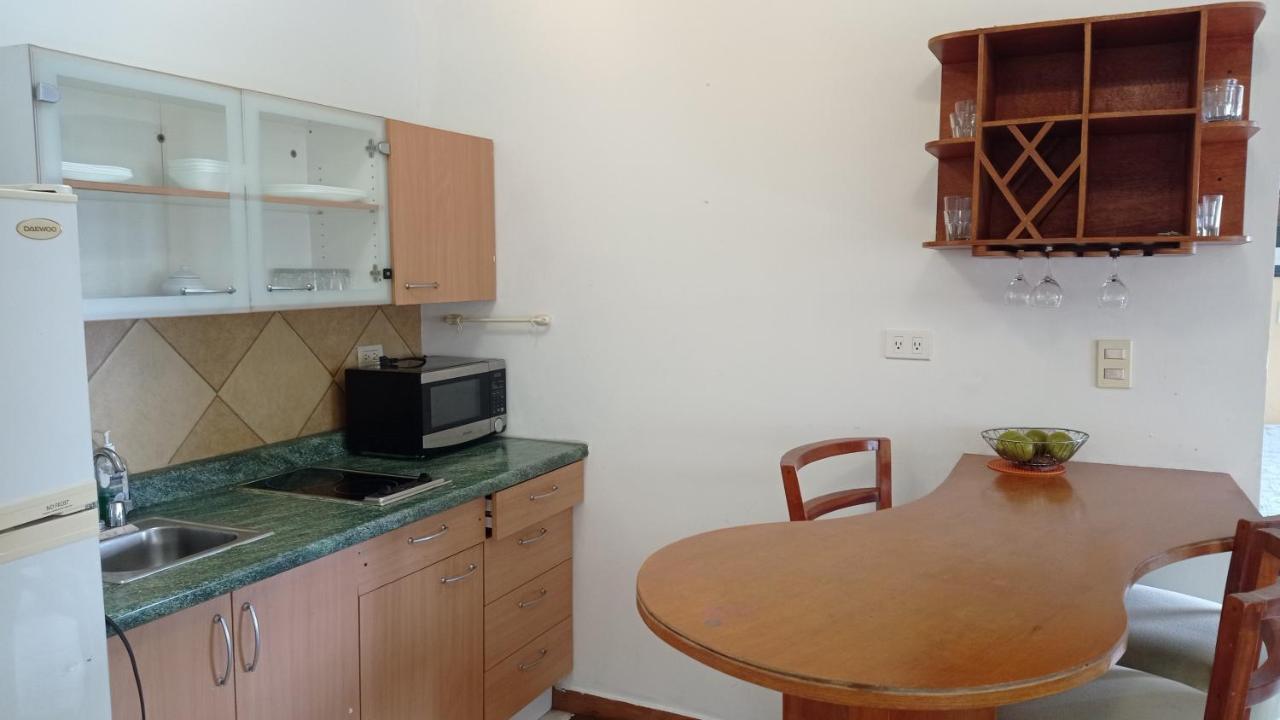 Confort Ejecutivo Suites Lindavista Guadalupe  Eksteriør billede